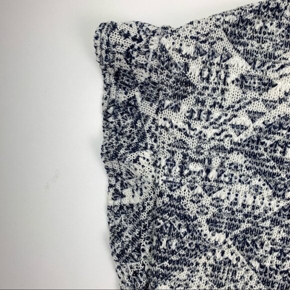 Preloved Sleeveless Knit Cropped Sweater size xs - Picture 3 of 7